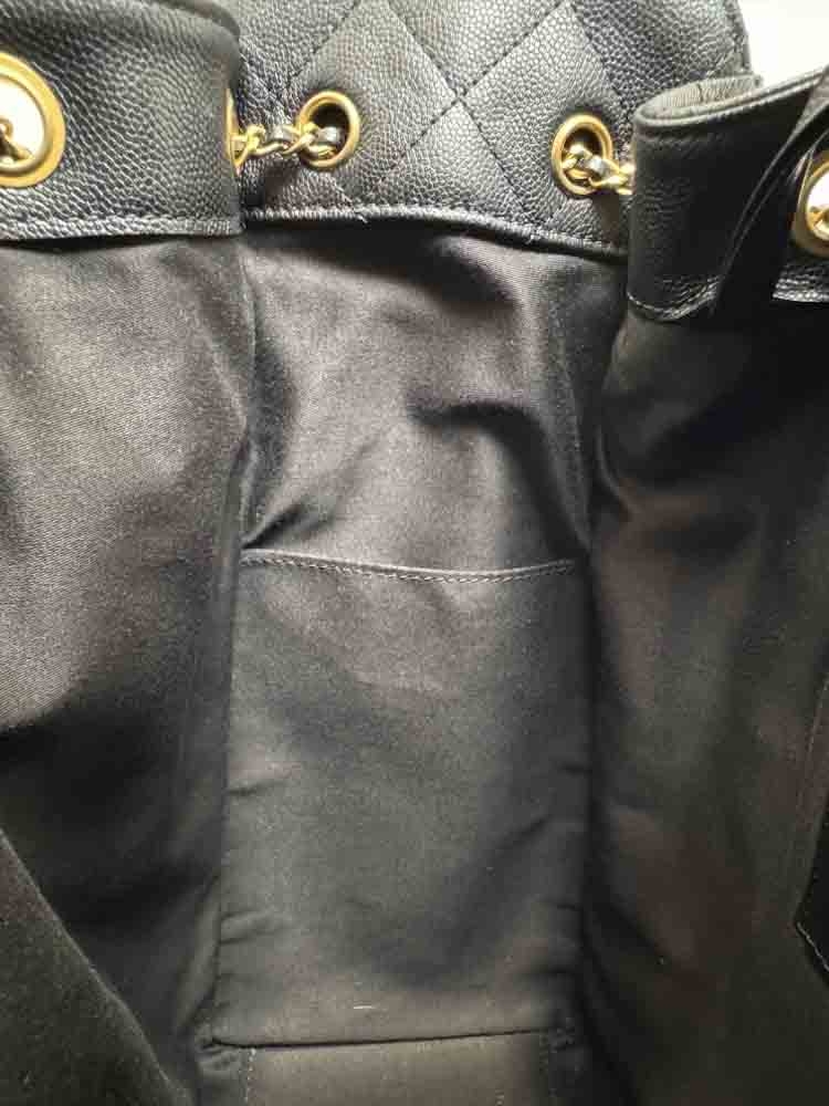 CHANEL-CHANEL25-MEDIUM-BLACK-CAVIAR-IMG_0766.jpg