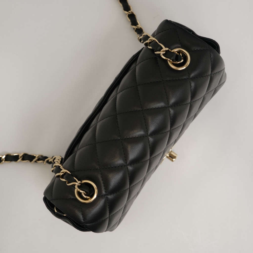 CHANEL-CLASSICHANDBAG-MINI-BLACK-LAMBSKIN-8473 topdown.jpg